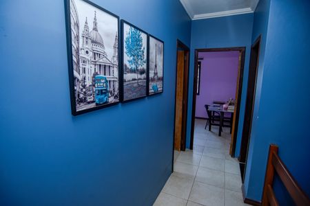 Casa para alugar com 245m², 4 quartos e 3 vagasCorredor