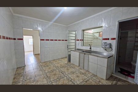 Cozinha de casa para alugar com 2 quartos, 120m² em Jardim Souza, São Paulo
