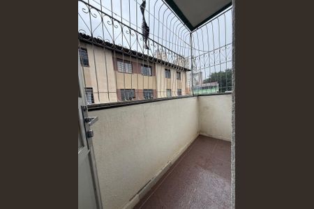 Apartamento à venda com 3 quartos, 82m² em Santa Tereza, Belo Horizonte