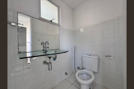 Casa à venda com 600m², 4 quartos e 7 vagasÁrea externa - Banheiro
