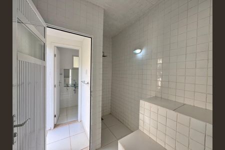 Casa à venda com 600m², 4 quartos e 7 vagasÁrea externa - Sauna