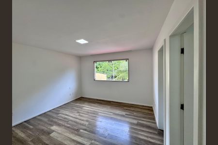 Casa à venda com 600m², 4 quartos e 7 vagasSuíte 2