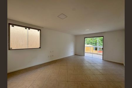 Casa à venda com 600m², 4 quartos e 7 vagasSuíte 1