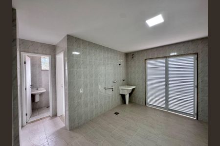 Casa à venda com 600m², 4 quartos e 7 vagasÁrea de Serviço