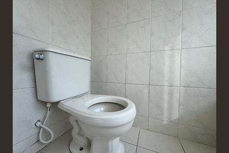 Casa à venda com 600m², 4 quartos e 7 vagasSuíte 3 - Banheiro