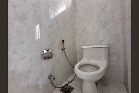 Casa à venda com 600m², 4 quartos e 7 vagasSuíte 1 - Banheiro