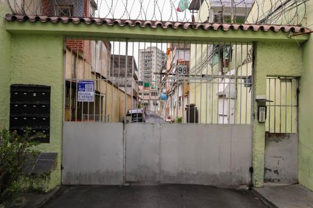 Casa de condomínio à venda com 58m², 2 quartos e 1 vagaFachada