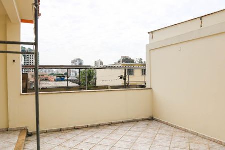 Casa de condomínio à venda com 58m², 2 quartos e 1 vagaTerraço