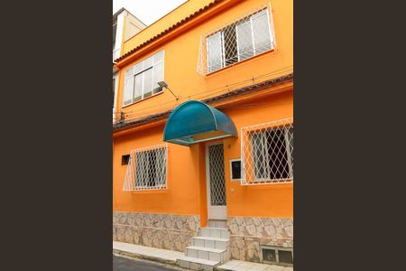 Casa de condomínio à venda com 58m², 2 quartos e 1 vagaFachada