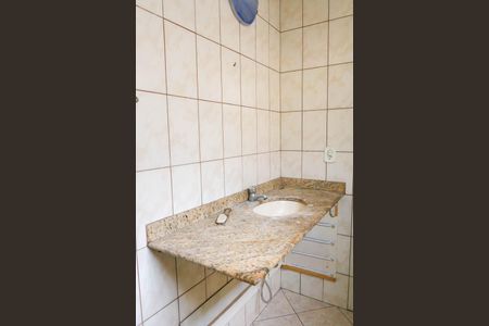 Casa de condomínio à venda com 58m², 2 quartos e 1 vagaBanheiro do  2º Pavimento