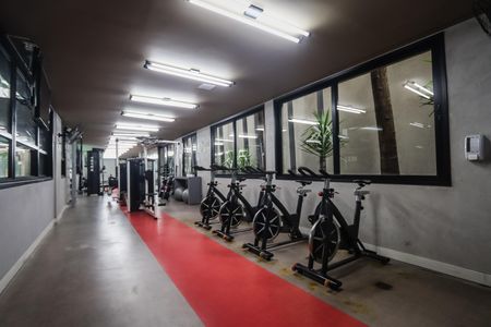 Studio para alugar com 28m², 1 quarto e 1 vaga Studio para alugar com 28m², 1 quarto e 1 vagaÁrea comum - Academia