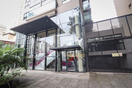 Studio para alugar com 28m², 1 quarto e 1 vaga Studio para alugar com 28m², 1 quarto e 1 vagaFachada do Prédio
