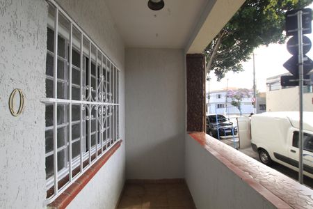 Casa à venda com 100m², 2 quartos e sem vagaQuintal