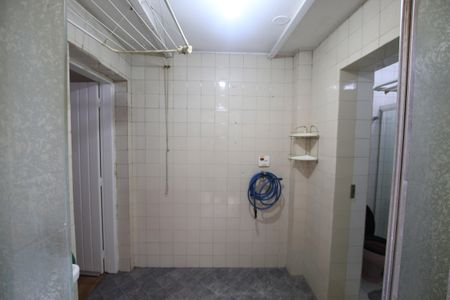 Casa à venda com 100m², 2 quartos e sem vagaÁrea de Serviço