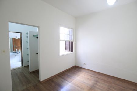 Casa à venda com 100m², 2 quartos e sem vagaSuíte master