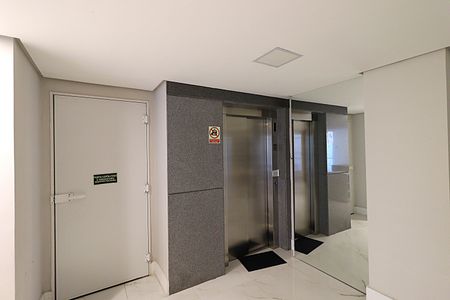 Apartamento à venda com 40m², 1 quarto e 1 vagaÁrea comum - Elevadores