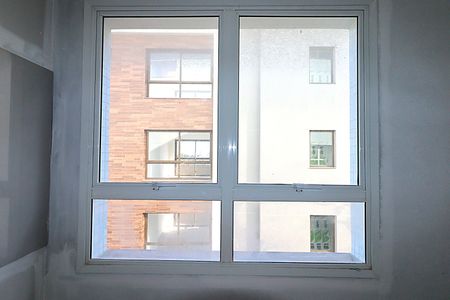 Apartamento à venda com 40m², 1 quarto e 1 vagaJanela da Cozinha e Área de Serviço