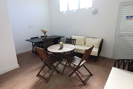 Apartamento à venda com 40m², 1 quarto e 1 vagaÁrea comum - Salão de festas