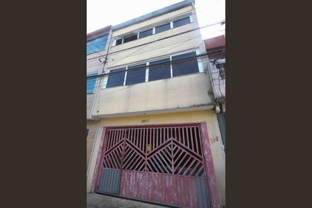 Casa para alugar com 92m², 1 quarto e sem vagaFachada