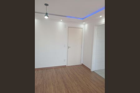 Apartamento para alugar com 65m², 2 quartos e 1 vaga Apartamento para alugar com 65m², 2 quartos e 1 vagaSala