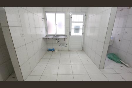 Casa para alugar com 34m², 1 quarto e sem vaga Casa para alugar com 34m², 1 quarto e sem vagaCozinha e Área de Serviço