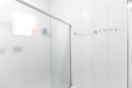 Casa para alugar com 180m², 3 quartos e 2 vagas Casa para alugar com 180m², 3 quartos e 2 vagasBanheiro da Suíte