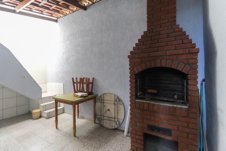 Casa para alugar com 180m², 3 quartos e 2 vagas Casa para alugar com 180m², 3 quartos e 2 vagasÁrea de Serviço - Churrasqueira