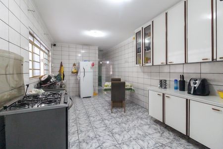 Casa para alugar com 180m², 3 quartos e 2 vagas Casa para alugar com 180m², 3 quartos e 2 vagasCozinha