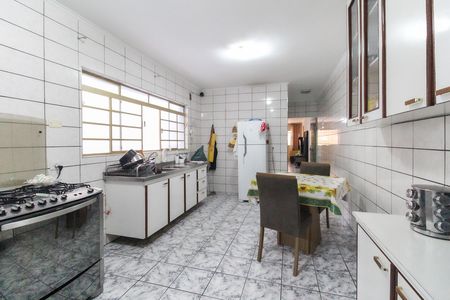 Casa para alugar com 180m², 3 quartos e 2 vagas Casa para alugar com 180m², 3 quartos e 2 vagasCozinha