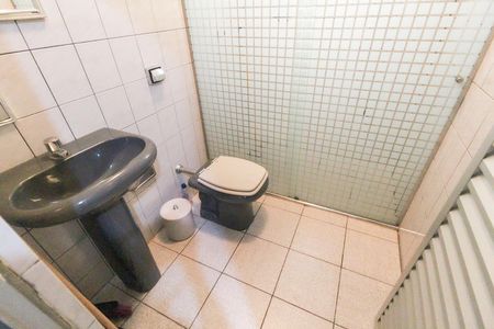 Casa para alugar com 180m², 3 quartos e 2 vagas Casa para alugar com 180m², 3 quartos e 2 vagasBanheiro da Suíte