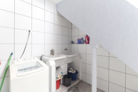 Casa para alugar com 180m², 3 quartos e 2 vagas Casa para alugar com 180m², 3 quartos e 2 vagasÁrea de Serviço - Churrasqueira