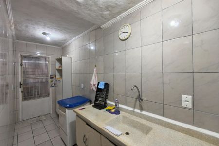 Casa para alugar com 142m², 2 quartos e 1 vagaCozinha 