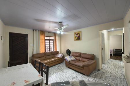 Sala de casa para alugar com 2 quartos, 142m² em Nova Mirim, Praia Grande