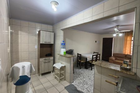 Casa para alugar com 142m², 2 quartos e 1 vagaCozinha 