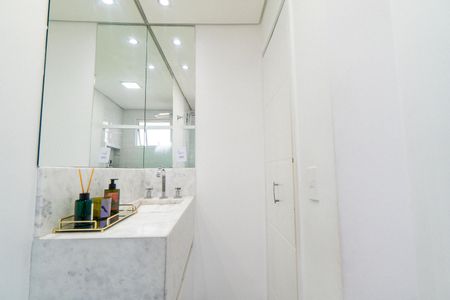 Apartamento à venda com 85m², 2 quartos e 2 vagasBanheiro Social