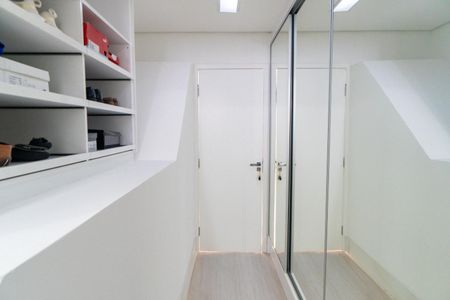 Apartamento à venda com 85m², 2 quartos e 2 vagasCloset da Suite