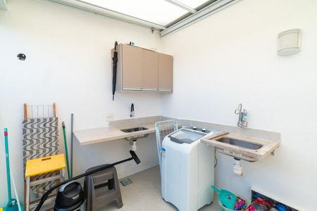 Apartamento à venda com 85m², 2 quartos e 2 vagasÁrea de Serviço