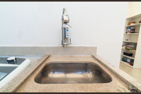 Apartamento à venda com 85m², 2 quartos e 2 vagasÁrea de Serviço