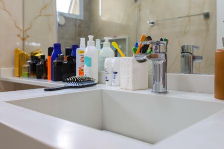 Apartamento à venda com 96m², 2 quartos e 2 vagasBanheiro da Suíte 1