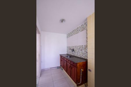 Apartamento para alugar com 68m², 2 quartos e 2 vagasCozinha
