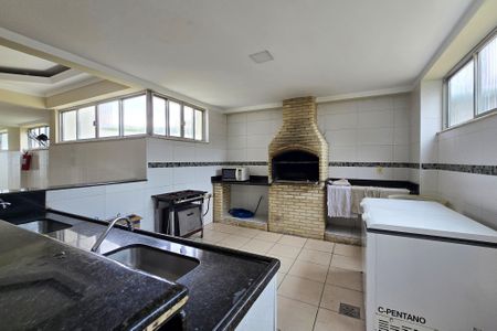 Apartamento para alugar com 68m², 2 quartos e 2 vagasÁrea comum - Salão de festas