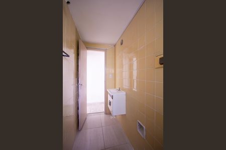 Apartamento para alugar com 68m², 2 quartos e 2 vagasBanheiro