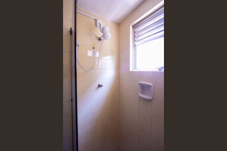 Apartamento para alugar com 68m², 2 quartos e 2 vagasBanheiro