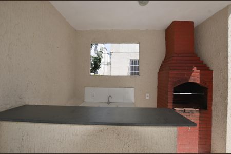 Apartamento para alugar com 49m², 2 quartos e 1 vagaÁrea comum - Churrasqueira