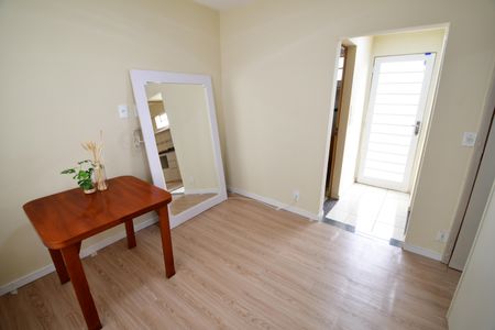 Sala de apartamento para alugar com 1 quarto, 40m² em Taquaral, Campinas