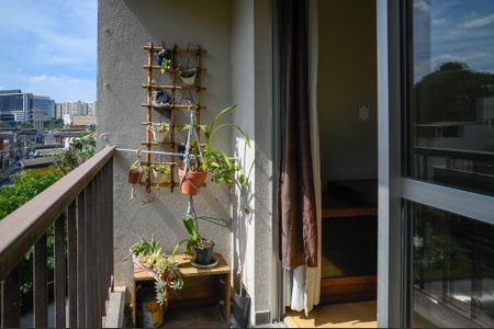 Apartamento à venda com 65m², 3 quartos e 1 vagaVaranda