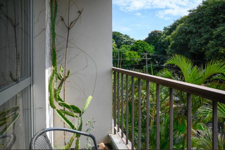 Varanda de apartamento à venda com 3 quartos, 65m² em Jardim Patente, São Paulo