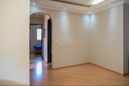 Sala de apartamento à venda com 3 quartos, 65m² em Jardim Patente, São Paulo
