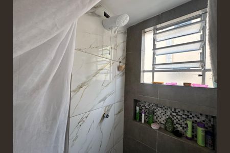 Apartamento para alugar com 45m², 2 quartos e 1 vagaBanheio 