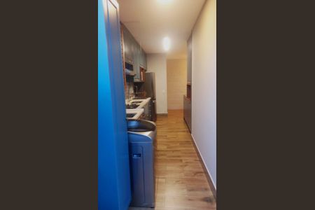 Cozinha de apartamento à venda com 2 quartos, 87m² em Jardim Tupanci, Barueri
